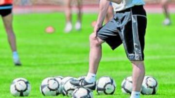 <b>MAL RECUERDO. </b>Arconada lo pasó entrenando a la Real.