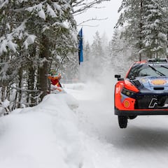 El superviviente Lappi acaricia el triunfo en la nieve sueca
