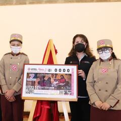 Develan billete conmemorativo por el Centenario de fundación de la SEP