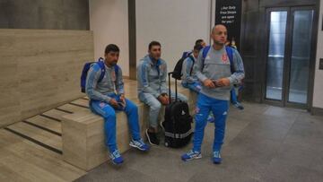 La U se embarca a Sao Paulo con varias horas de retraso