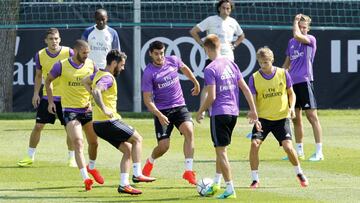 Zidane tries out Benzema and Morata together up front
