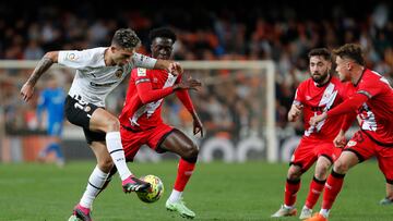 03/04/23 PARTIDO PRIMERA DIVISION JORNADA 27
VALENCIA CF - RAYO VALLECANO
SAMU CASTILLEJO ABDUL MUMIN JOSEP CHAVARRIA