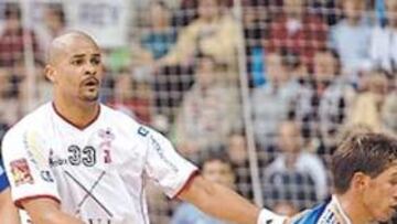 <b>EL MURO. </b> Dinart es el referente defensivo del Ciudad Real.