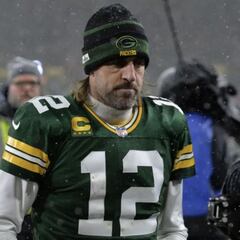 Has Green Bay made Aaron Rodgers an offer for the 2022 NFL season?