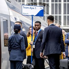 El Ajax se presenta en Lille para ganar y no complicarse