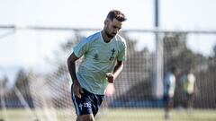 Brais M&eacute;ndez, durante el entrenamiento del Celta esta tarde en la ciudad deportiva del club vigu&eacute;s. 