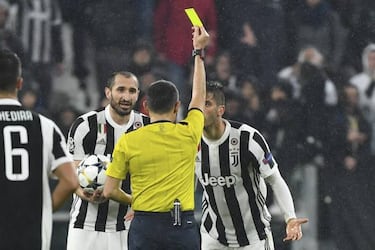 Ramos (acumulación) y Dybala (expulsado), bajas en la vuelta