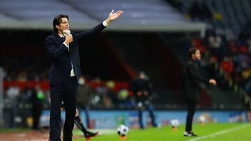 Santiago Solari durante un partido del América