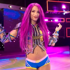 Sasha Banks: "Nadie habla en el vestuario de Ronda Rousey"