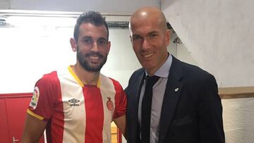 Stuani publicó una foto con "su ídolo" Zidane en redes sociales