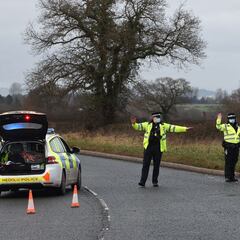 BBC: el paquete sospechoso de Astrazeneca suspende la producción de vacunas
