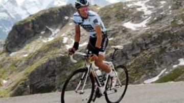 <b>ETAPAS CONOCIDAS. </b>El pasado mes de junio Alberto Contador estuvo supervisando las etapas alpinas del Tour de Francia. En la imagen, en pleno ascenso al Galibier.