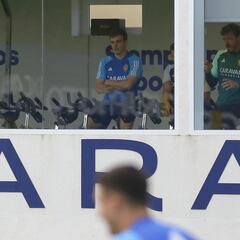 Esperando a Cristian Álvarez