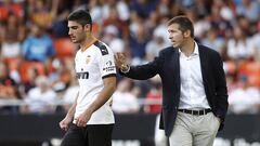 Guedes no jug&oacute; ni un minuto en el partido de Londres ni tampoco en Bilbao.
 
 
 