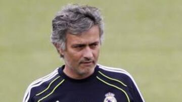 Los 5 partidos engrosan el historial sanciones de Mou