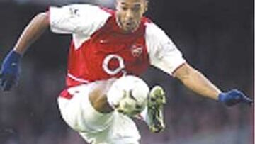 <b>HENRY</B>. El auténtico galáctico del año ha logrado 30
goles con el Arsenal