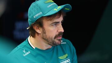 Fernando Alonso (Aston Martin). Hungaroring, Hungría. F1 2025.