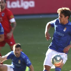 El Oviedo, necesitado, ante un Mirandés ilusionado