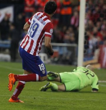 4-1. Diego Costa marca el cuarto gol.