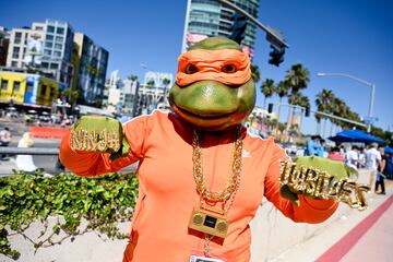 La Convencin Internacional de Cmics de San Diego, conocida tambin como Comic-Con o Comic-Con de San Diego, es una convencin de entretenimiento y cmics desarrollada anualmente.