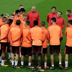 Ernesto Valverde se aburrió de ver los partidos de Supercopa