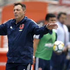 Los números que sentenciaron a Kudelka en su paso por la U