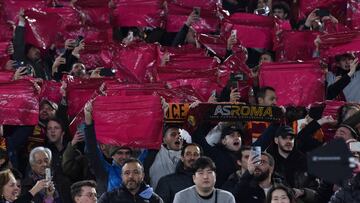 ROME, ITALY - MARCH 05: Fans of AS Roma during the Serie A match between AS Roma and Juventus at Stadio Olimpico on March 5, 2023 in Rome, Italy. (Photo by Giuseppe Bellini/Getty Images)