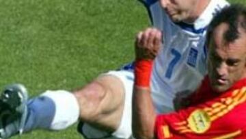 <b>LESIONADO</b>. El futbolista vasco se puede perder el tercer partido de la fase final.