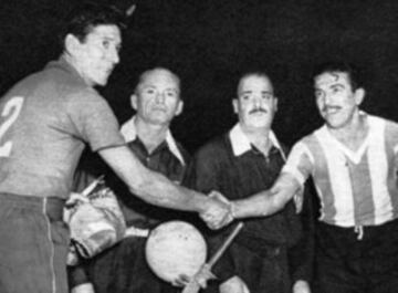 30 de marzo de 1955: Argentina es campeón del Sudamericano tras ganar 1-0 a Chile en el estadio Nacional.