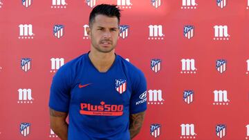 Vitolo: "Pegué un salto en la grada de Anfield"