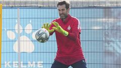 15/01/20  ESPANYOL  ENTRENAMIENTO 
 Diego Lopez (13) RCD Espanyol
 
 
 
 
 
 
 
 
 