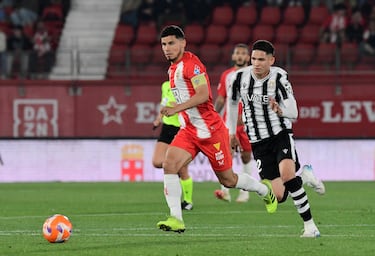 Robertone: “Pongo la mano en el fuego por mis compañeros, a todos les jode perder”