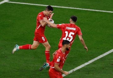 Tamer Seyam celebra el primer gol de Palestina en Copa de la AFC 2024.