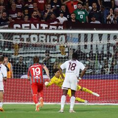 Duelo de mexicanos: Guillermo Ochoa vs Johan Vázquez para la última jornada de la Serie A