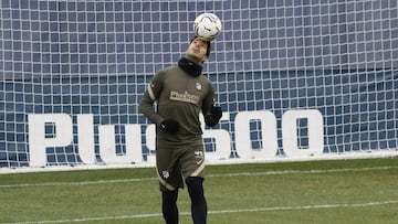 Luis Su&aacute;rez en el entrenamiento del Atl&eacute;tico.