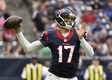 Los Houston Texans se metieron en un problema con Brock Osweiler. Le pagaron como a un jugador estelar y se ataron a él por muchos años. Pero los Browns les hicieron el favor de quitarles el problema de encima. El mejor movimiento para los Texans ha sido poder encasquetar el contrato de Osweiler a otro equipo.