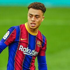 Dest is the first American to play and win Copa del Rey final