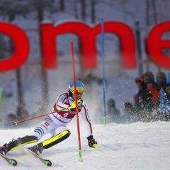 Neureuther, primer líder de la Copa del Mundo al ganar en Levi