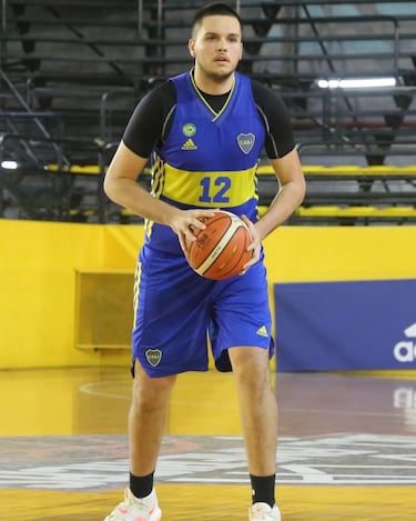 Lo operaron siete veces y fue arquero de Palestino: la historia del chileno que brilla en Boca Juniors