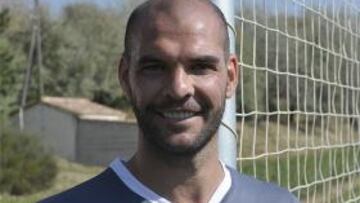 Tres jugadores del Huesca dan positivo en un control