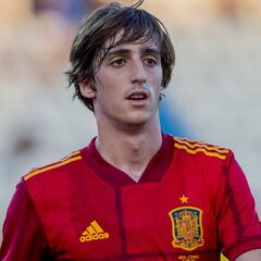 Sevilla y Tottenham negocian el traspaso de Bryan Gil