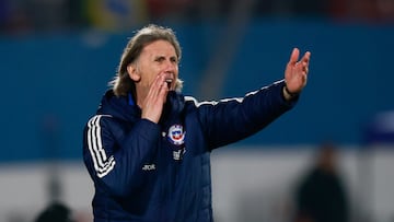 Futbol, Chile vs Brasil.
Primera rueda, clasificatorias al Mundial 2026.
El entrenador de la seleccion chilena Ricardo Gareca es fotografiado durante el partido de la primera rueda de las eliminatorias al mundial de 2026 Brasil disputado en el estadio Nacional de Santiago, Chile.
10/10/2024
Felipe Zanca/Photosport
Football, Chile vs Brazil.
World Cup 2026 qualifiers.
Chile's head coach Ricardo Gareca is pictured during a 2026 World Cup qualifier match against Brazil at the National stadium in Santiago, Chile.
10/10/2024
Felipe Zanca/Photosport