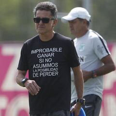 Oficial: Juan Carlos Osorio deja de ser técnico de Nacional