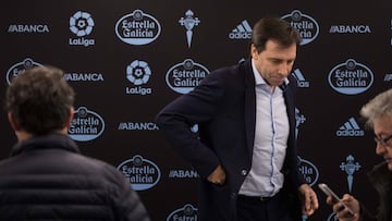 Felipe Miñambres, director deportivo del Celta, tras una rueda de prensa.