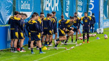 El Depor, en su último entrenamiento antes del partido contra la Real Sociedad B.