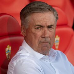 Ancelotti: “¿Osimhen? Sustituimos a Benzema con Bellingham...”