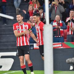 Yuri Berchiche: “Los dos goles han sido sin querer, pero valen igual”