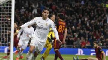 El colombiano celebra ante la Roma en su más reciente partido como inicialista en Champions.
