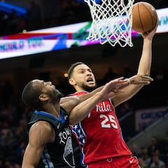 Los Sixers hacen un doble apaño que sabe a bastante poco