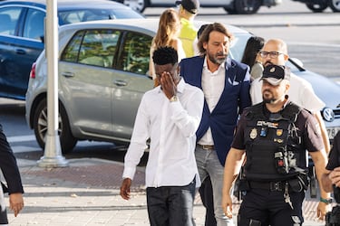 El jugador de fútbol Vinicius Jr. acude a declarar por los insultos racistas recibidos en Mestalla, en los Juzgados de Plaza de Castilla en Madrid.